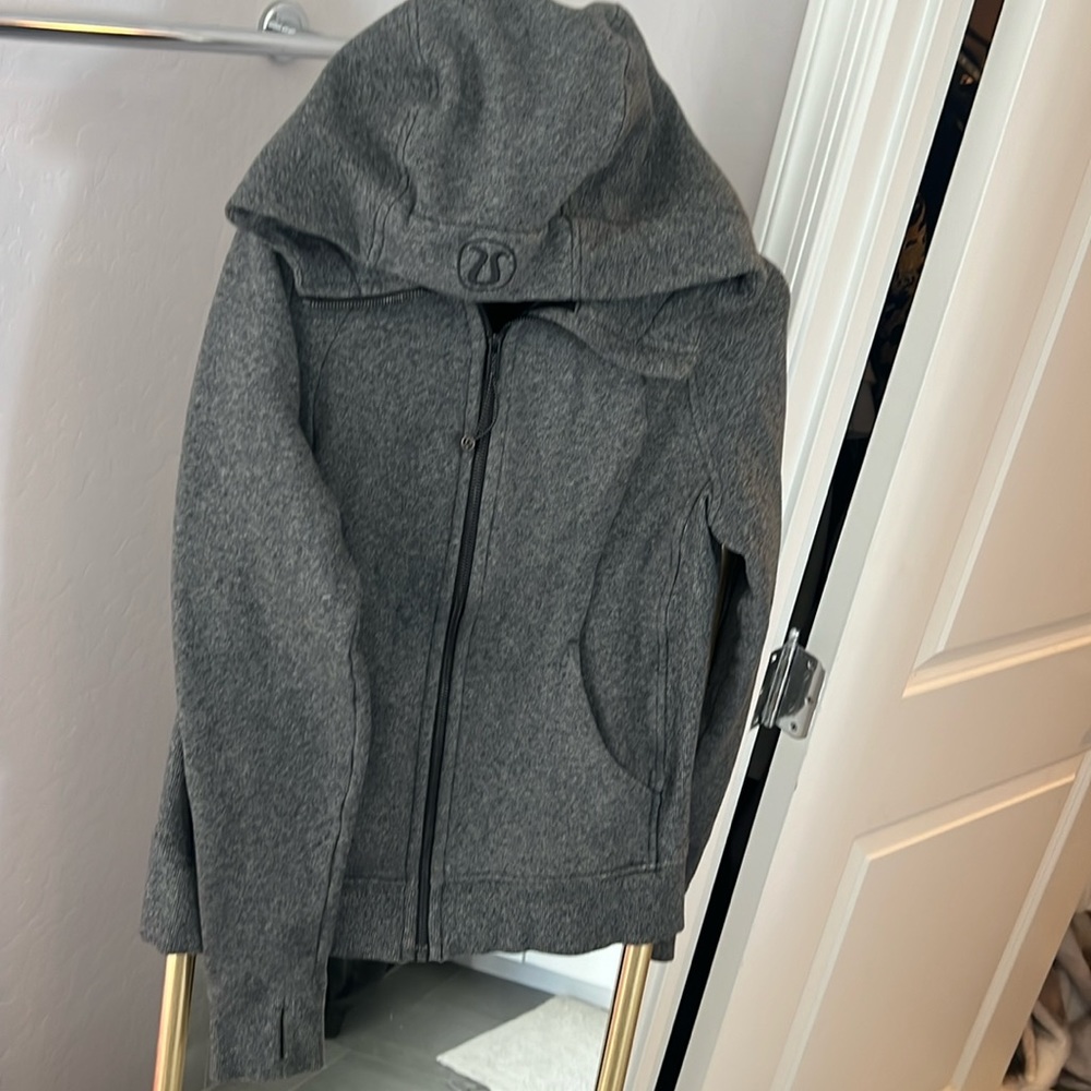 Lululemon Scuba Hoodie Heather Gray Speckled Black Size 6